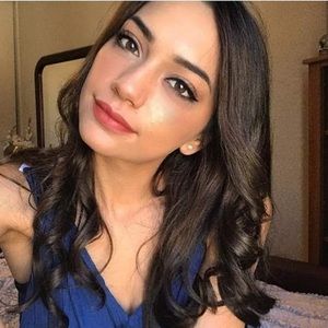 Meet your Posher, Jocelyne